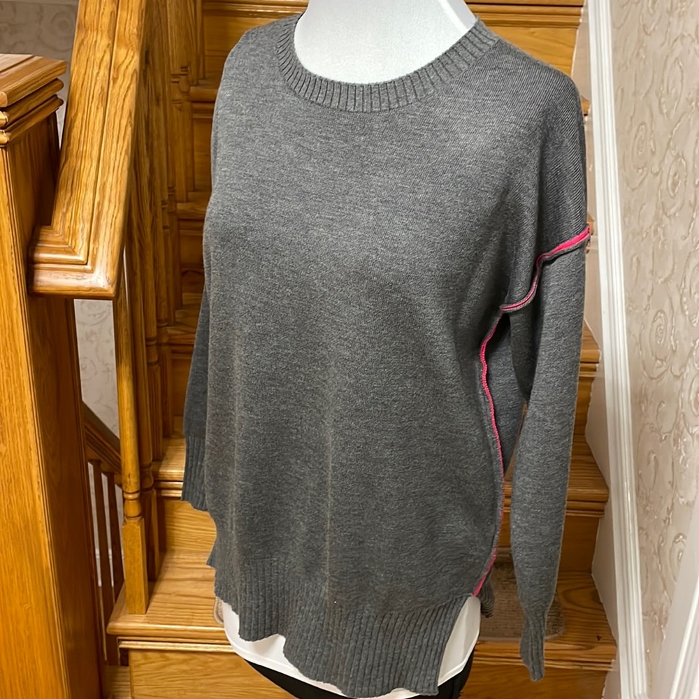 NWT DKNY Dark Gray Sweater with pink accents. Size M.